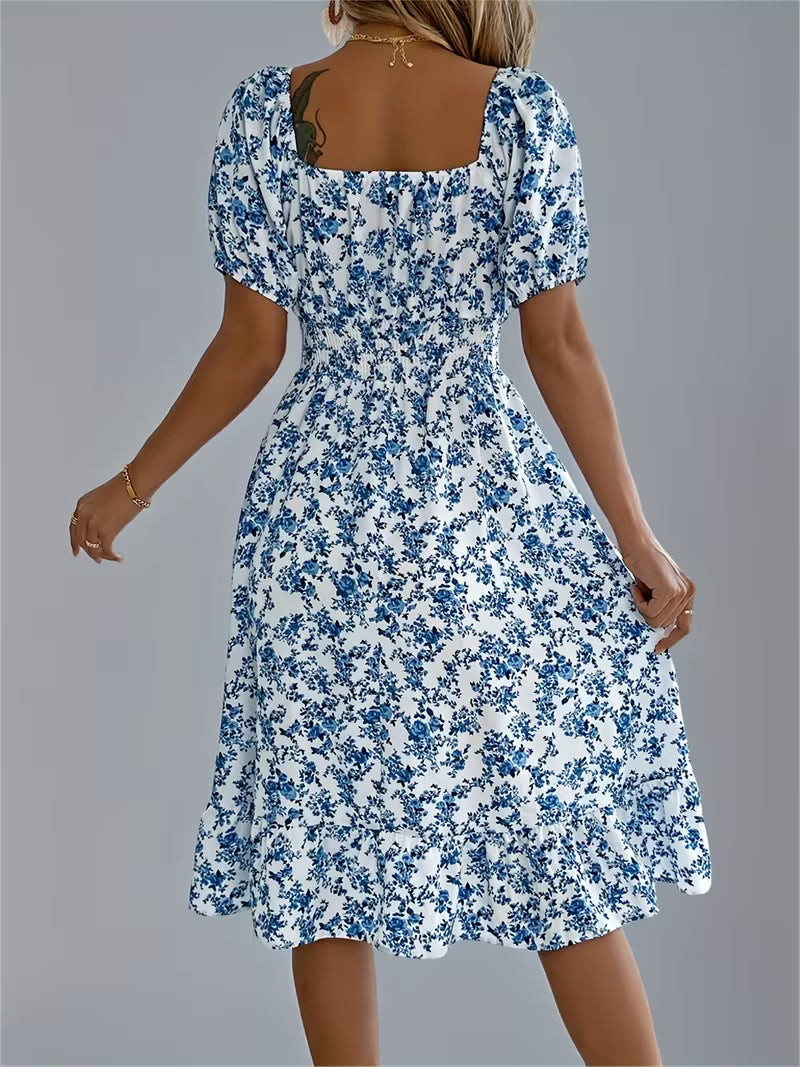 Robe d'Été Fleurie Bleue et Blanche à Col Bardot