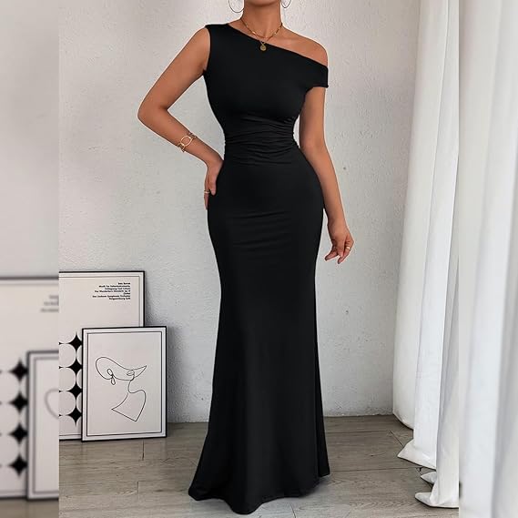 Robe Longue Noire Élégance Royale