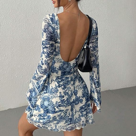 Robe Courte Élégance Florale