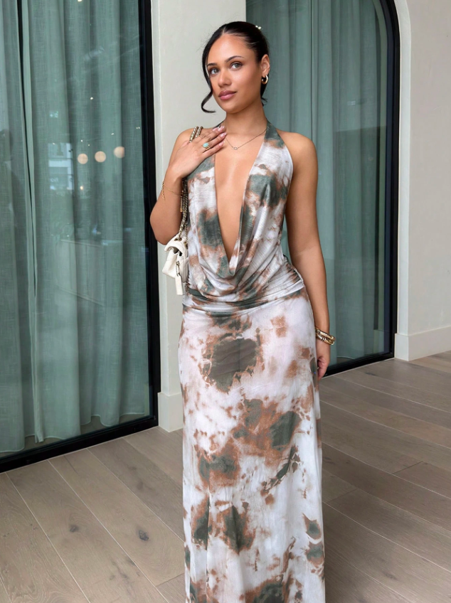 Robe Décolleté Plongeant Chic & Glamour