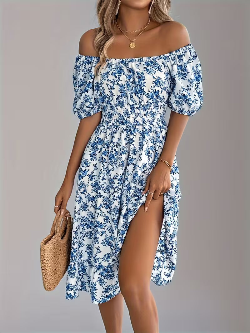 Robe d'Été Fleurie Bleue et Blanche à Col Bardot