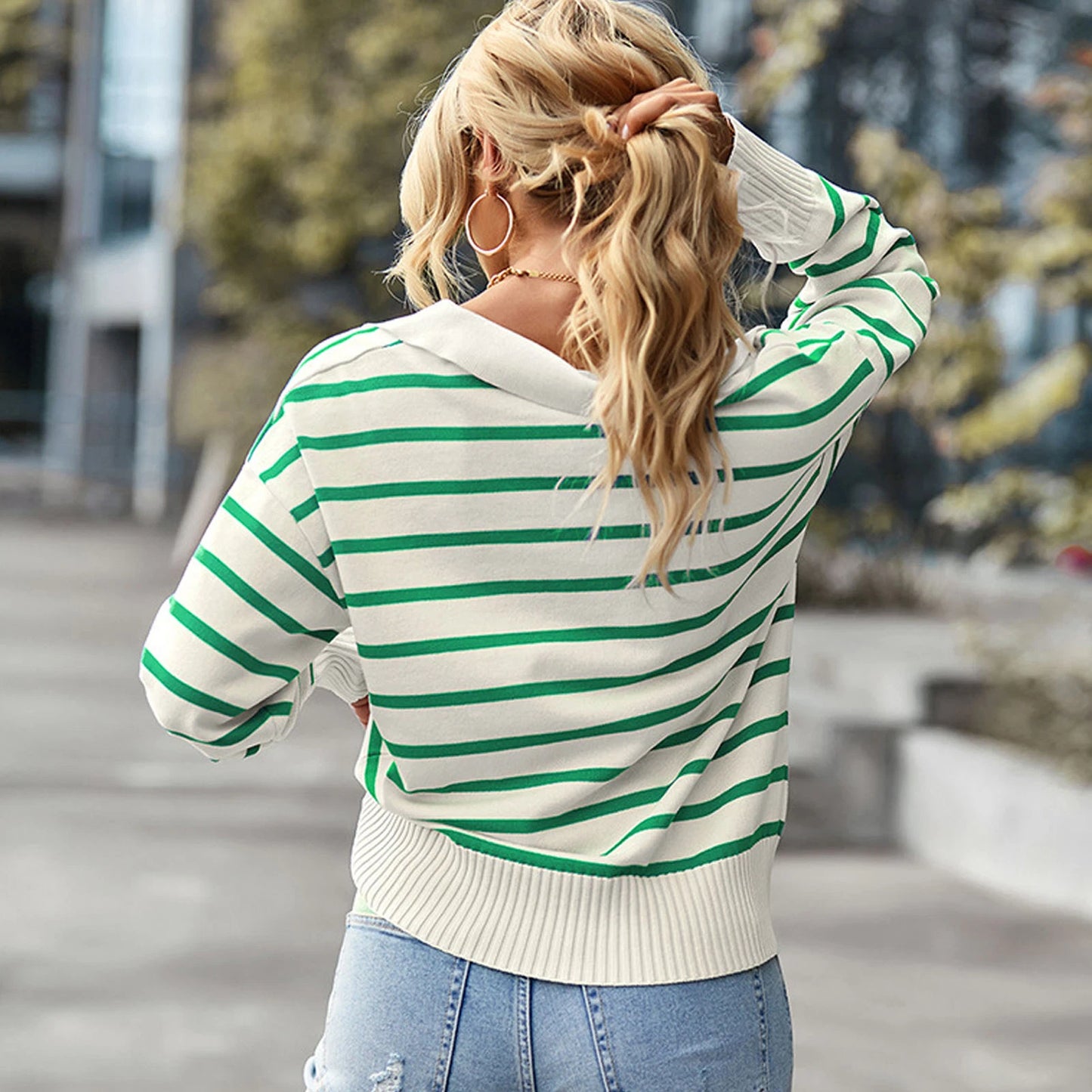 T-Shirt Ajusté Col Décolleté Chic & Tendance