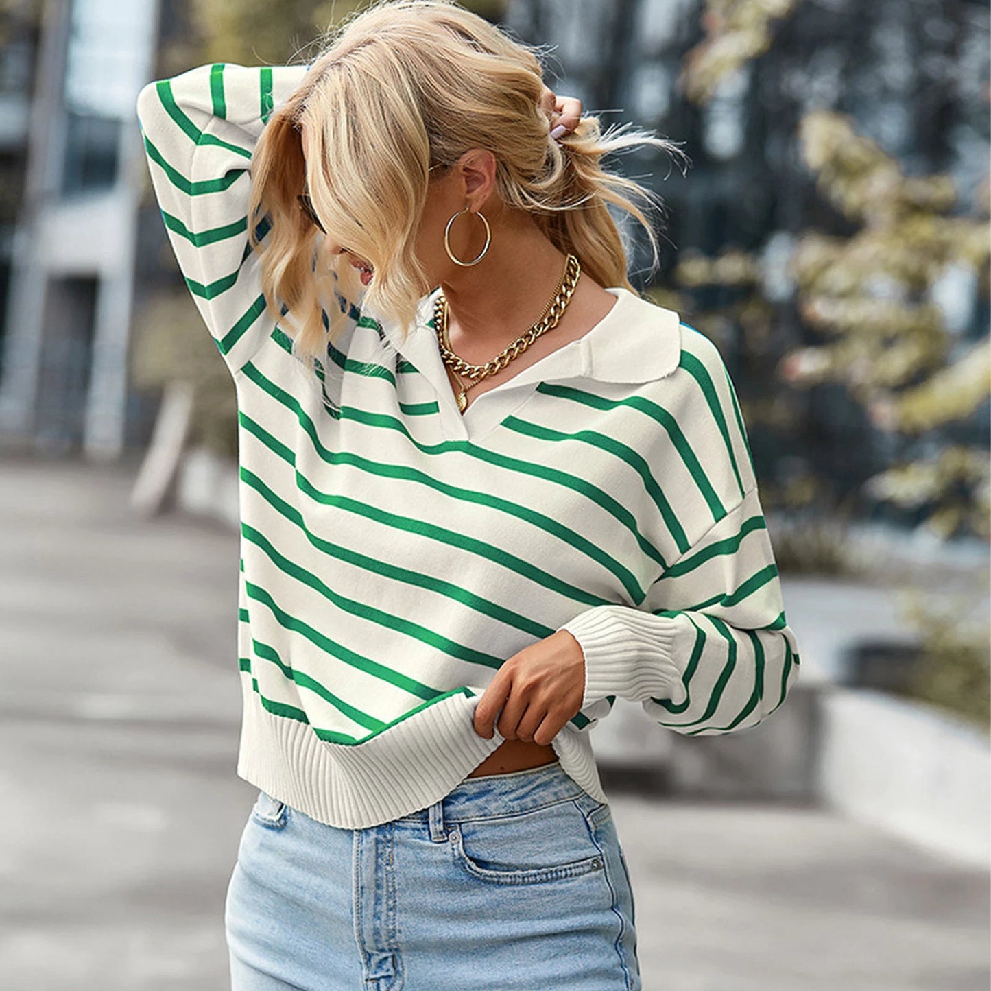 T-Shirt Ajusté Col Décolleté Chic & Tendance