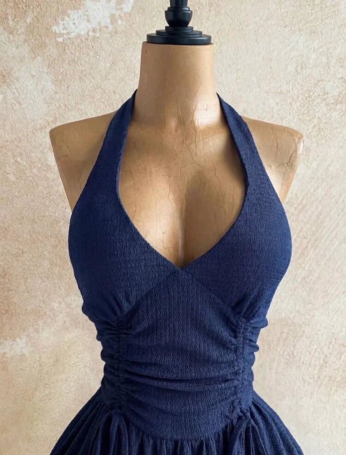 robe bleu marine élégante
